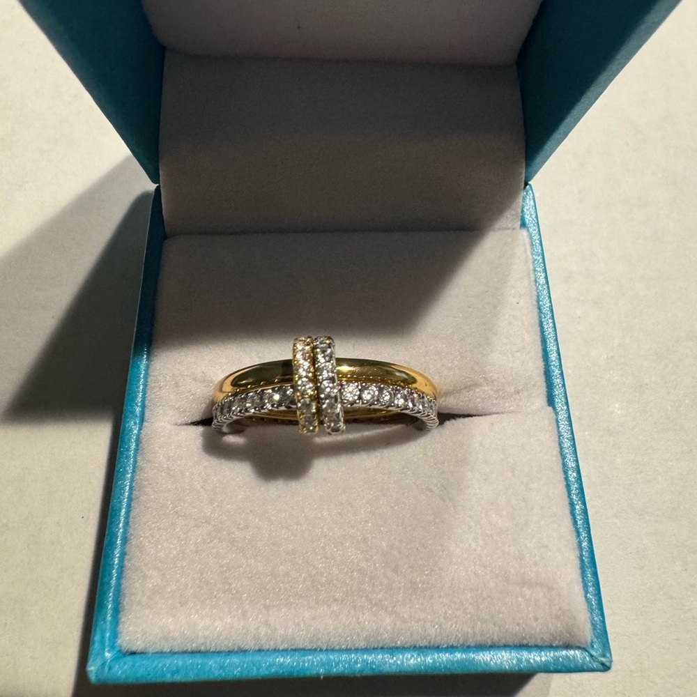 Victoria Emerson Ring